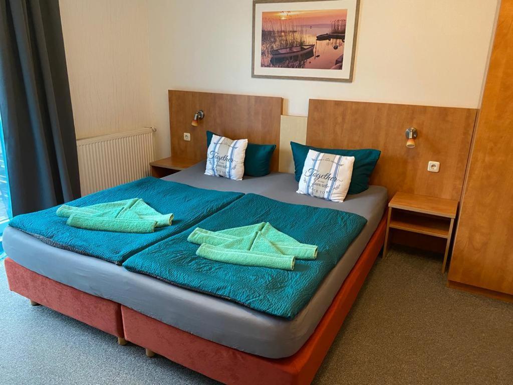 Pension Elmenhorst Elmenhorst/Lichtenhagen Екстериор снимка