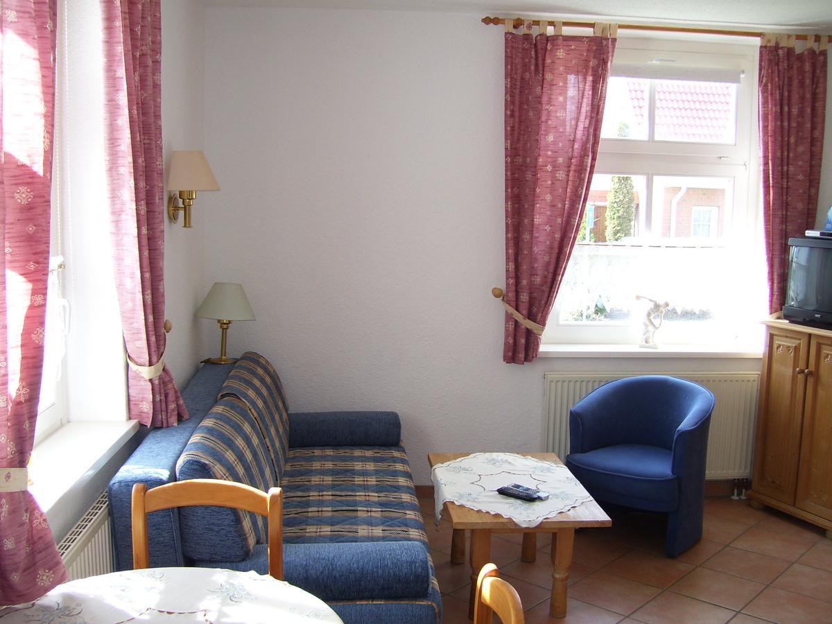 Pension Elmenhorst Elmenhorst/Lichtenhagen Екстериор снимка