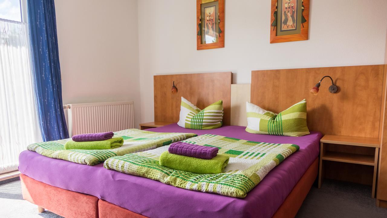 Pension Elmenhorst Elmenhorst/Lichtenhagen Екстериор снимка