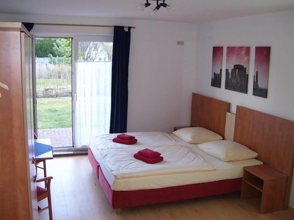 Pension Elmenhorst Elmenhorst/Lichtenhagen Екстериор снимка