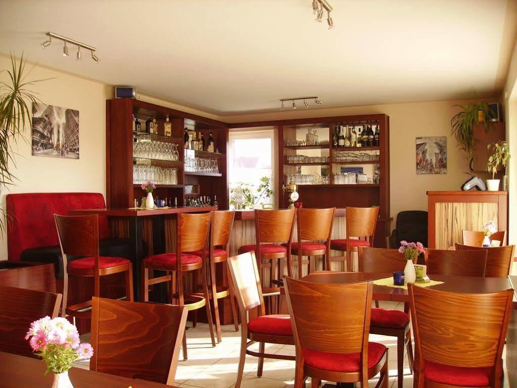 Pension Elmenhorst Elmenhorst/Lichtenhagen Екстериор снимка